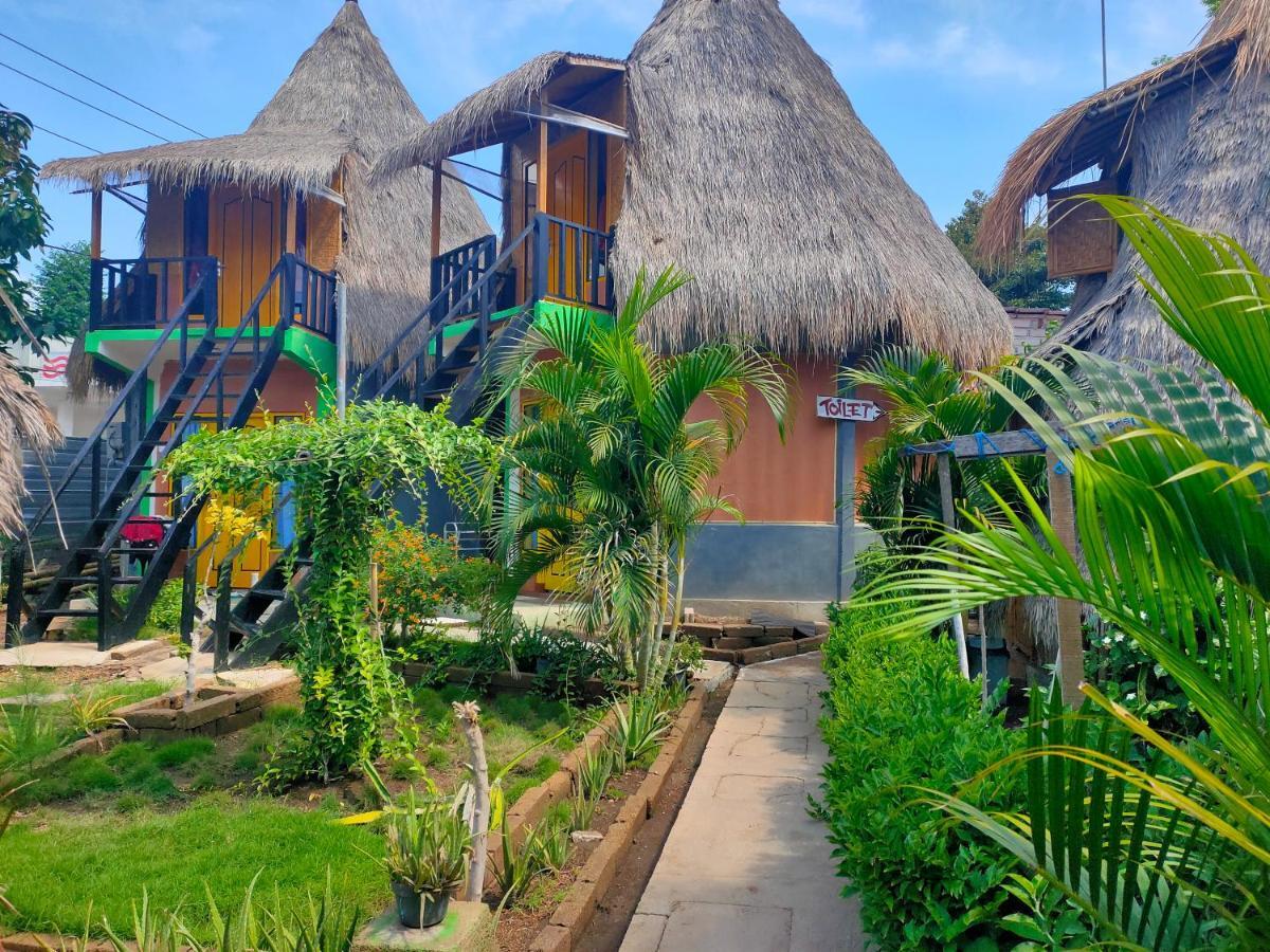 Hostel Fantastic B